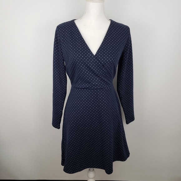 LOFT Dresses & Skirts - LOFT sz 6 P petite geo jacquard knit wrap dress